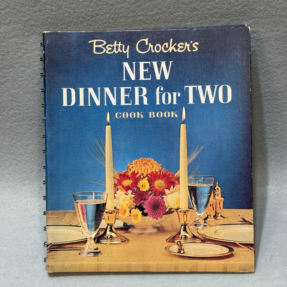 Vintage 1964 Betty Crocker New Dinner for Two Cookbook 1st Ed 1st Print Ring